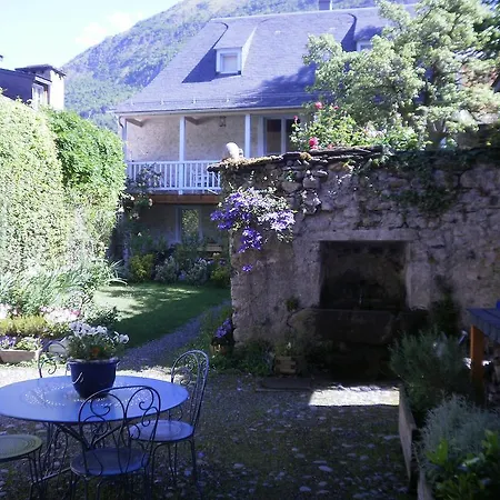 Au Clos Des Arts Luz-Saint-Sauveur