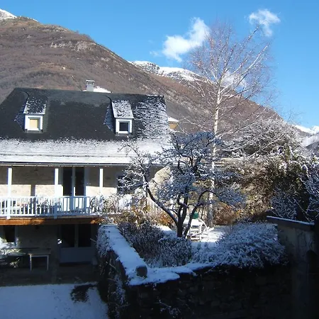 Bed & Breakfast Au Clos Des Arts Luz-Saint-Sauveur